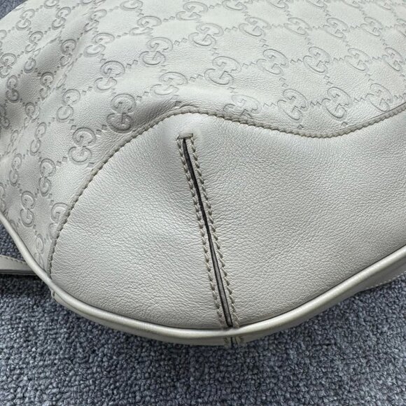 Gucci GG Bamboo Handle Shoulder Bag 450-032425 - Picture 13 of 16